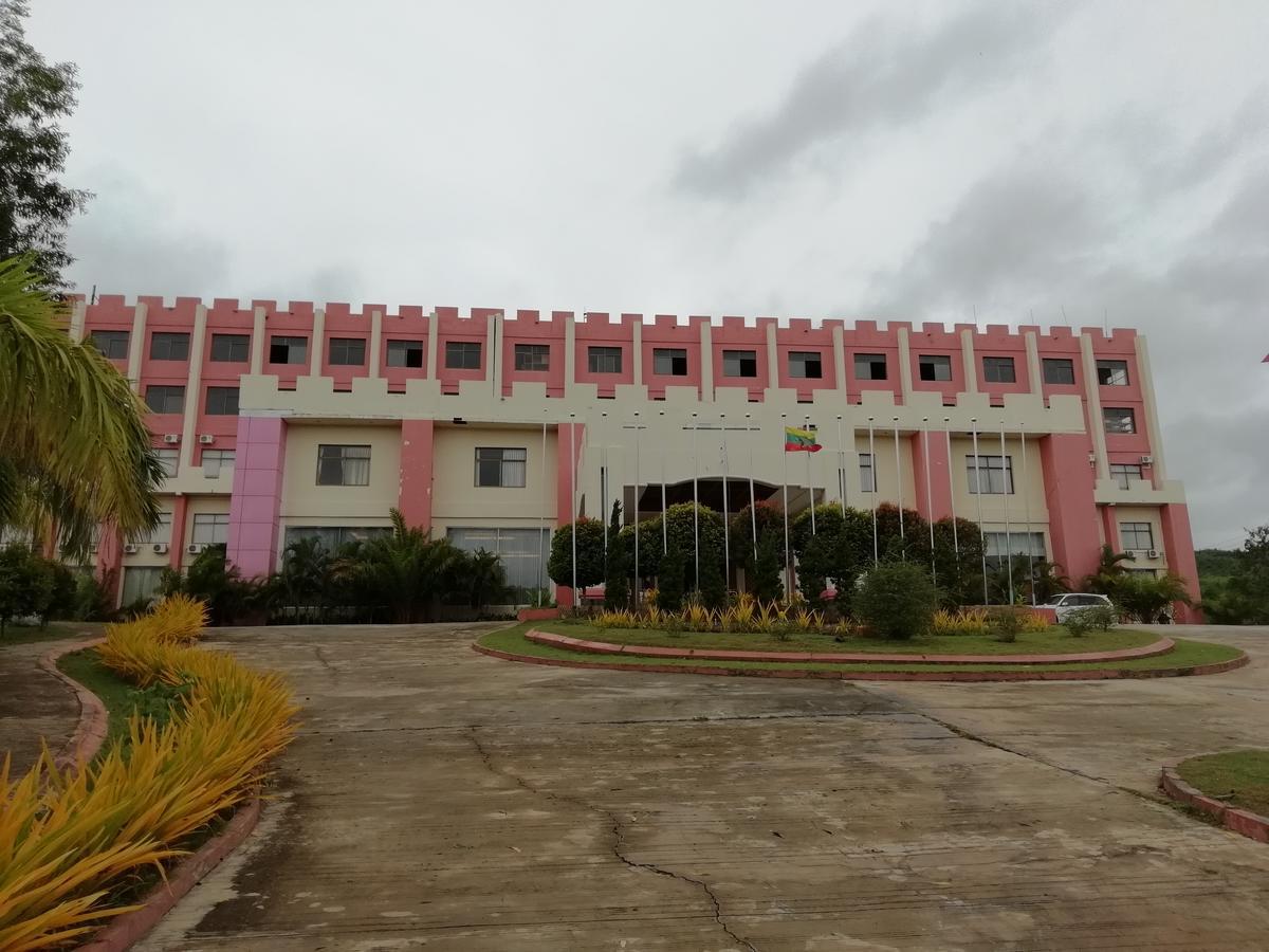 Great Wall Hotel - Nay Pyi Taw Oattara Thiri Dış mekan fotoğraf