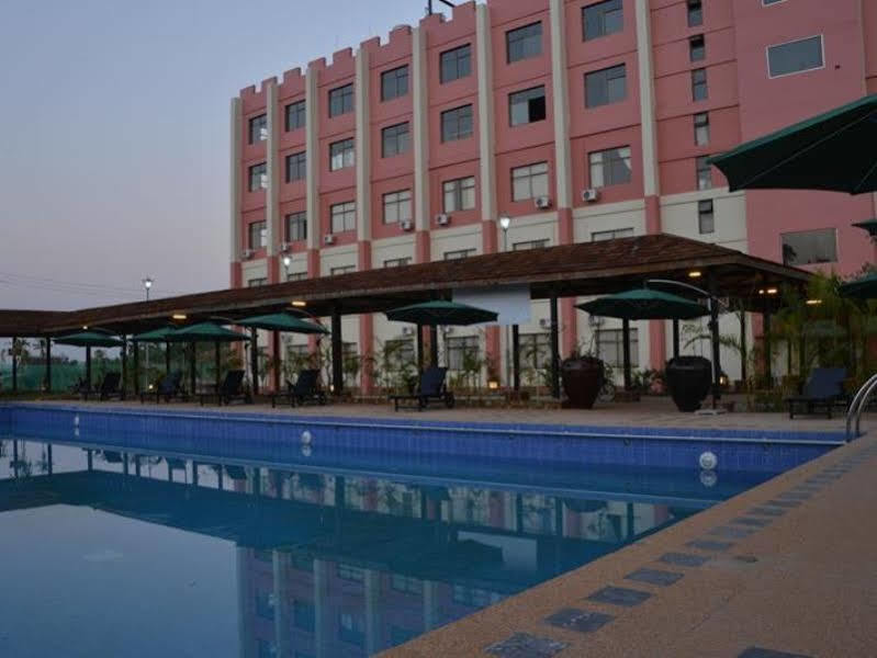 Great Wall Hotel - Nay Pyi Taw Oattara Thiri Dış mekan fotoğraf